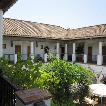 Hotel Cortijo Las Grullas ベナルップ＝カサス・ビエハス エクステリア 写真