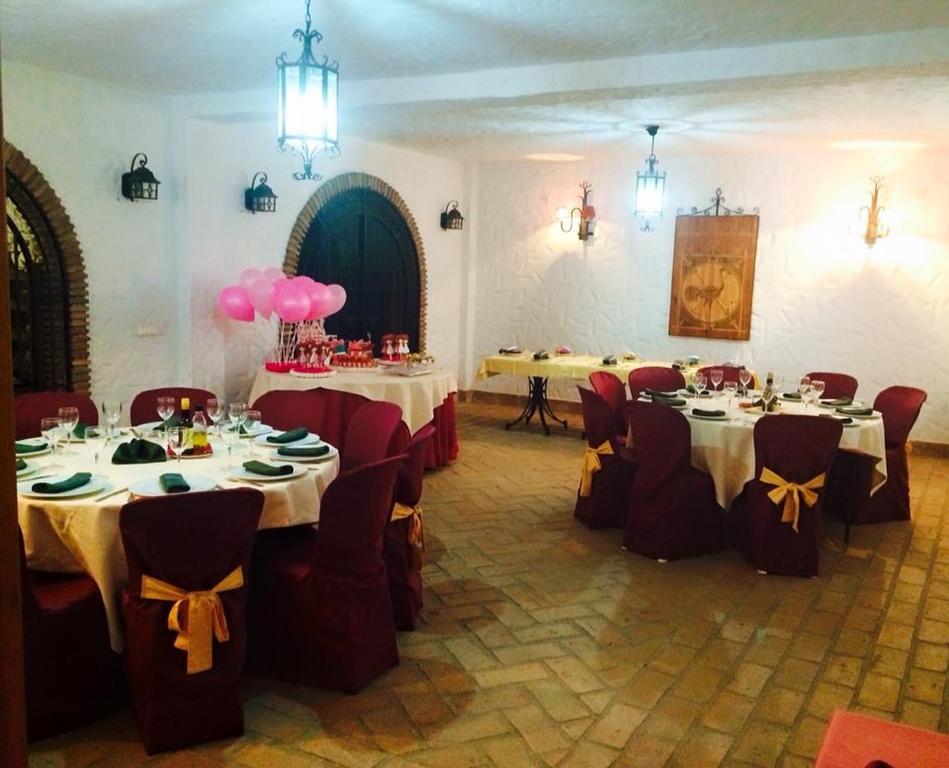 Hotel Cortijo Las Grullas ベナルップ＝カサス・ビエハス エクステリア 写真