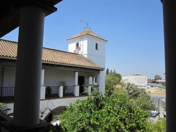 Hotel Cortijo Las Grullas ベナルップ＝カサス・ビエハス エクステリア 写真
